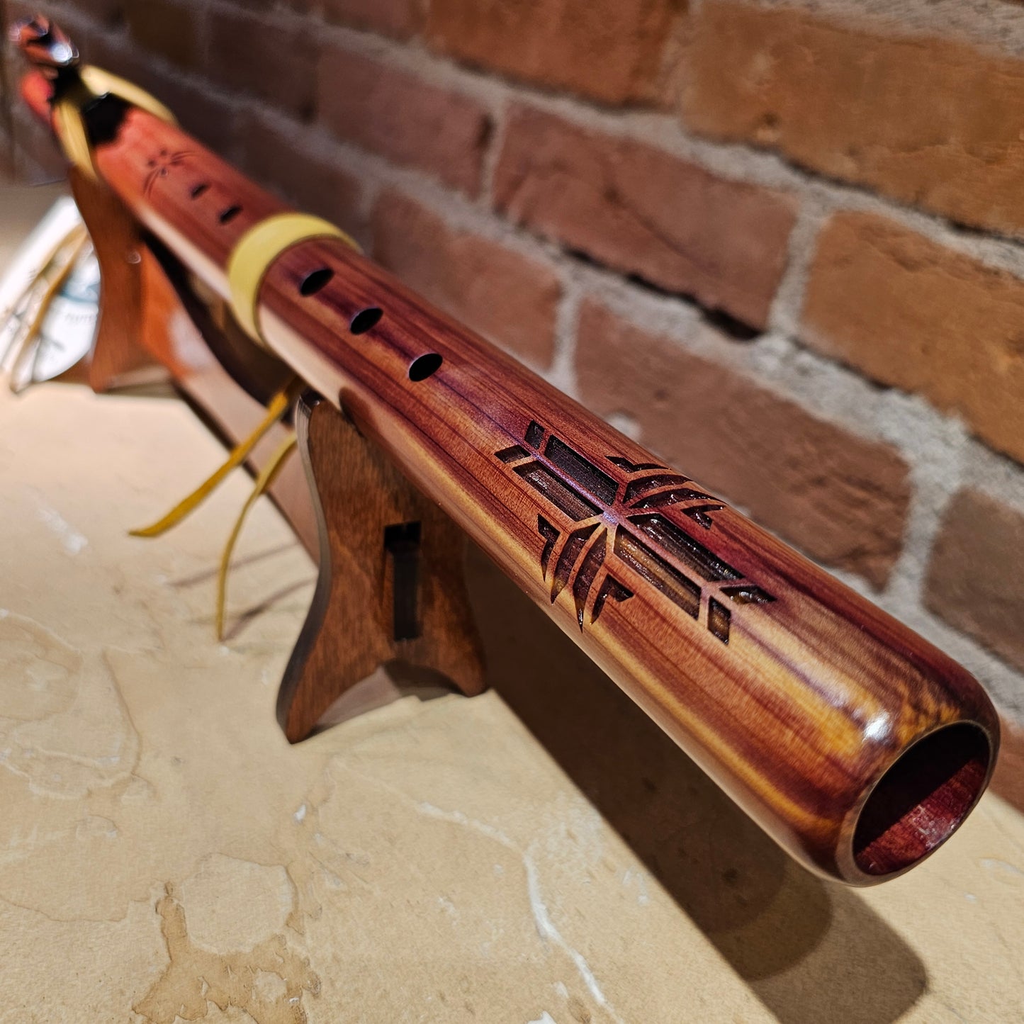 High Spirits G Flute - Red Tail Hawk with Aromatic Cedar