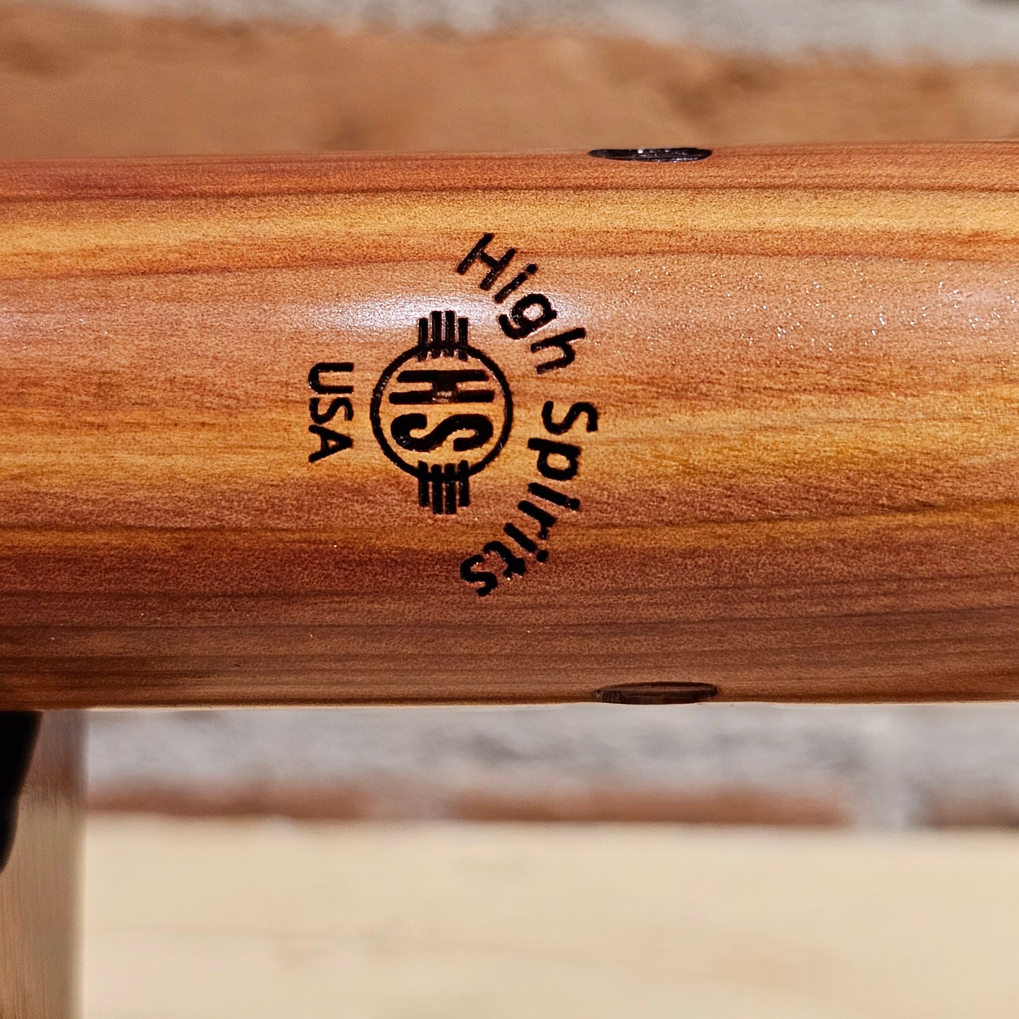 High Spirits G Flute - Signature Looking Wolf with Aromatic Cedar