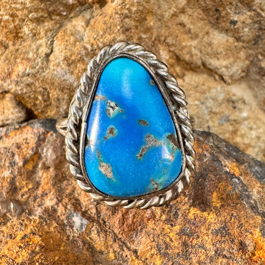 Vintage Sterling Silver Ring with Bright Blue Turquoise Cabochon Size 5.75 - Estate