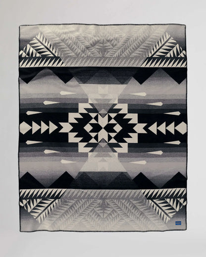 Pendleton Blanket - Nike N7 Seven Peaks